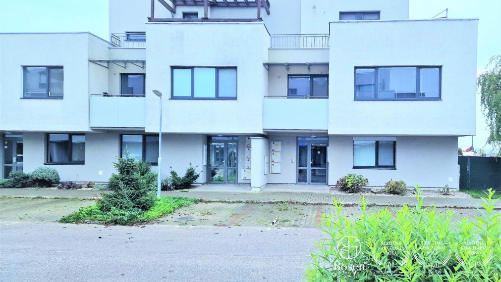 BOSEN | Zariadený 2 izbový byt s parkovacím miestom