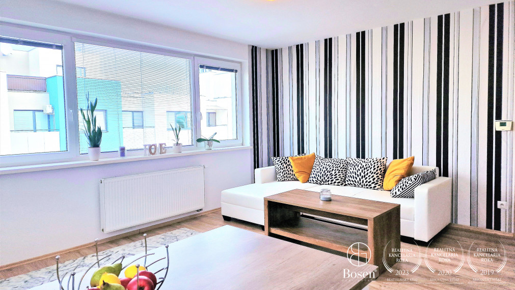 BOSEN | Zariadený 2 izbový byt s parkovacím miestom