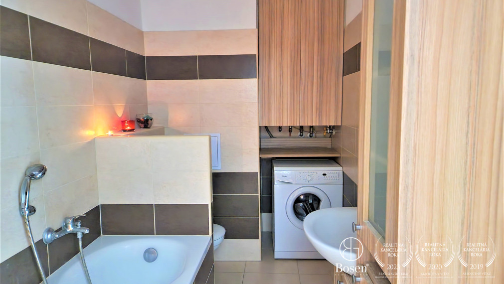 BOSEN | Zariadený 2 izbový byt s parkovacím miestom