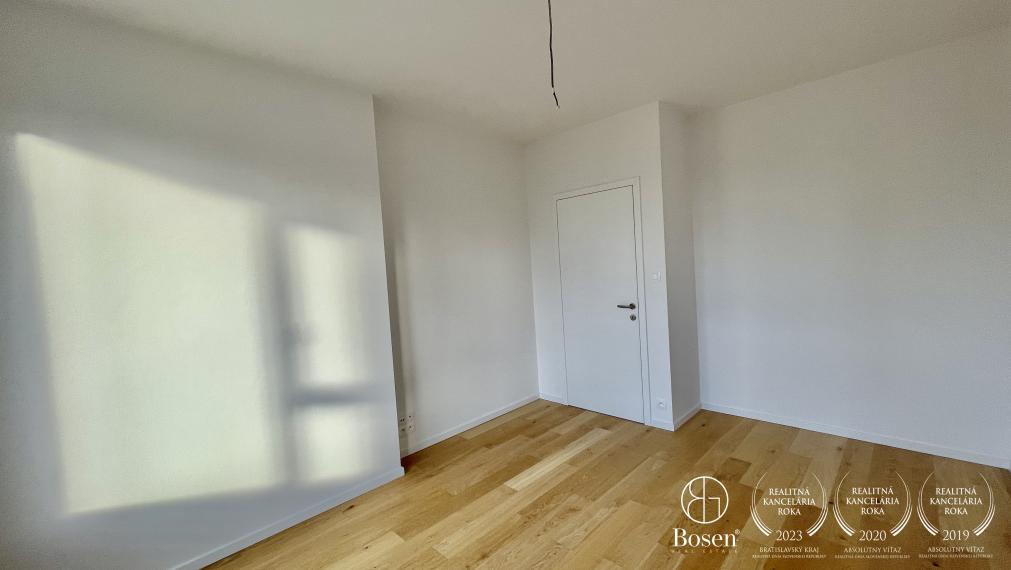 BOSEN | Priestranný 2.izb.byt v novom projekte KLINGERKA, Parking, Kobka, Ružinov, 63 m2