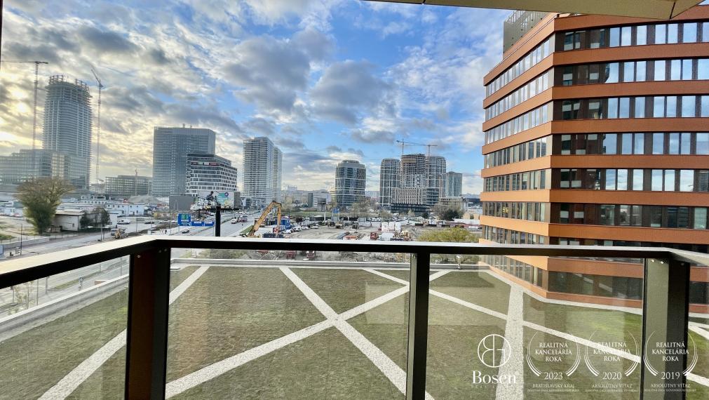 BOSEN | Priestranný 2.izb.byt v novom projekte KLINGERKA, Parking, Kobka, Ružinov, 63 m2