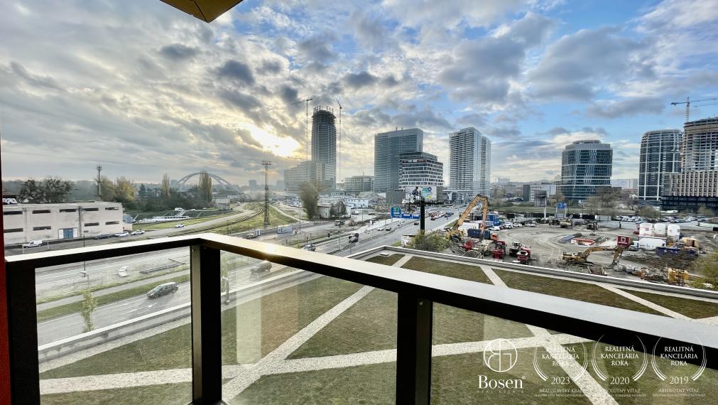 BOSEN | Priestranný 2.izb.byt v novom projekte KLINGERKA, Parking, Kobka, Ružinov, 63 m2