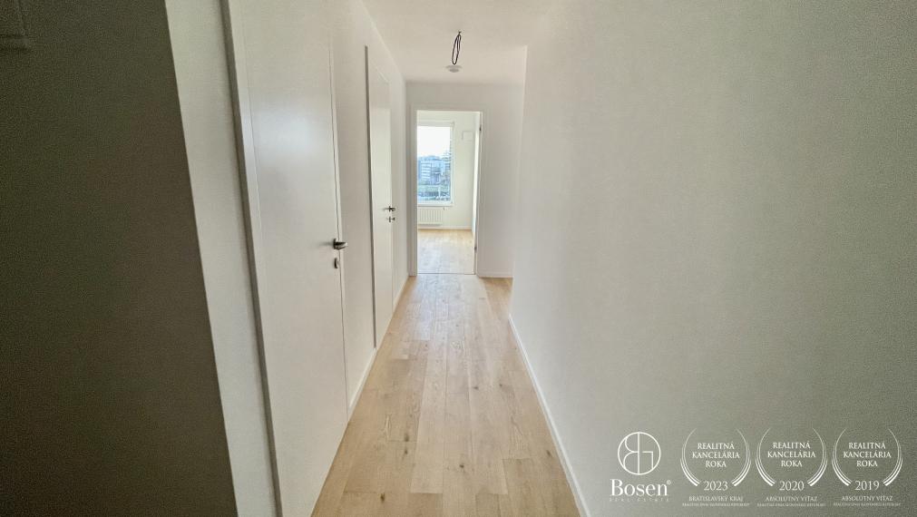 BOSEN | Priestranný 2.izb.byt v novom projekte KLINGERKA, Parking, Kobka, Ružinov, 63 m2