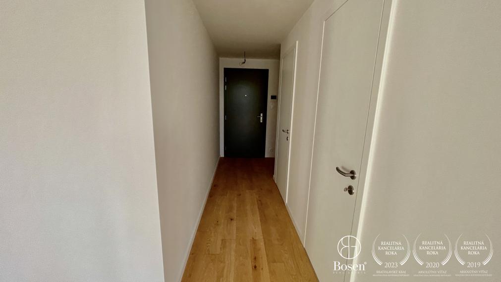 BOSEN | Priestranný 2.izb.byt v novom projekte KLINGERKA, Parking, Kobka, Ružinov, 63 m2