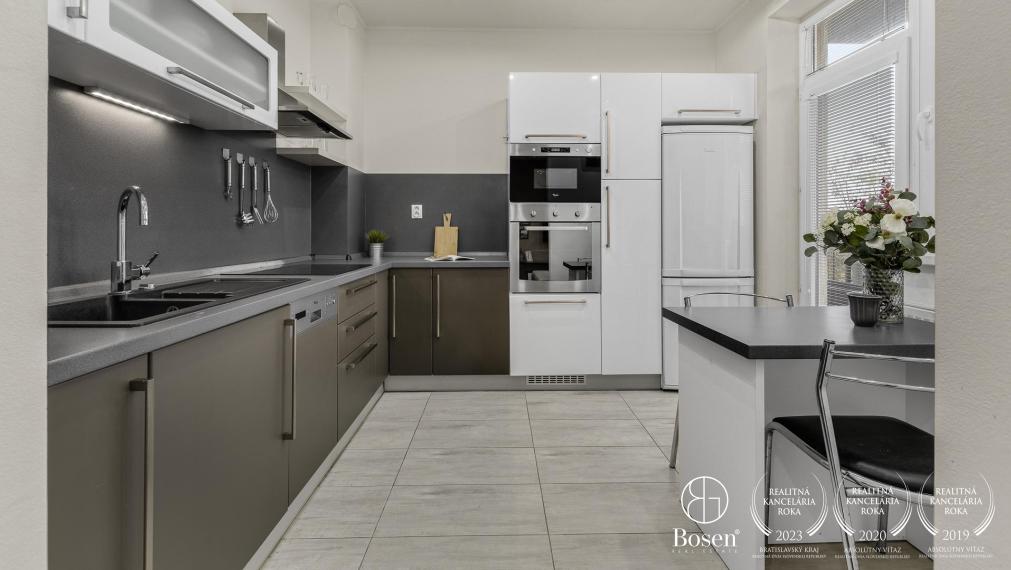 PREDANÉ - BOSEN | 2 izbový slnečný byt, Most pri Bratislave