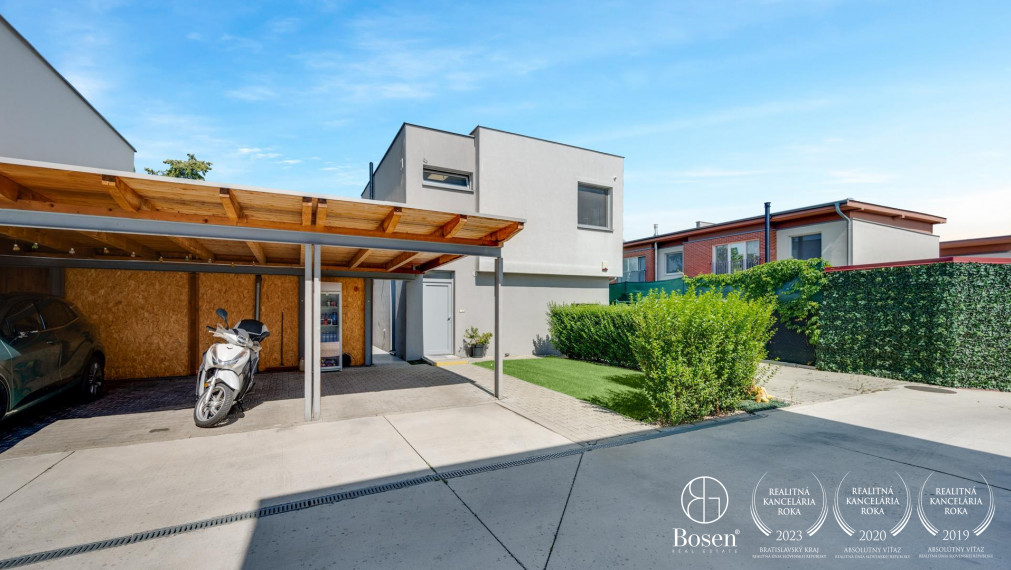 BOSEN | 4 izbový rodinný dom, 3 terasy, 2 parkovacie miesta, Vrakuňa