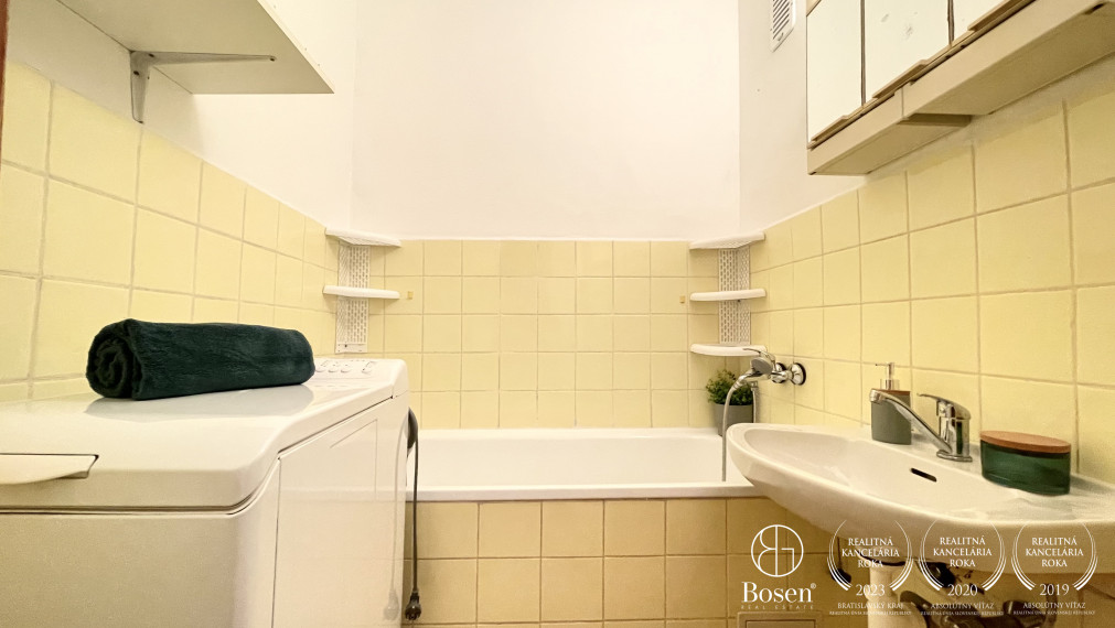 BOSEN | Penájom 1 izbového zariadeného bytu na Bodrockej ulici