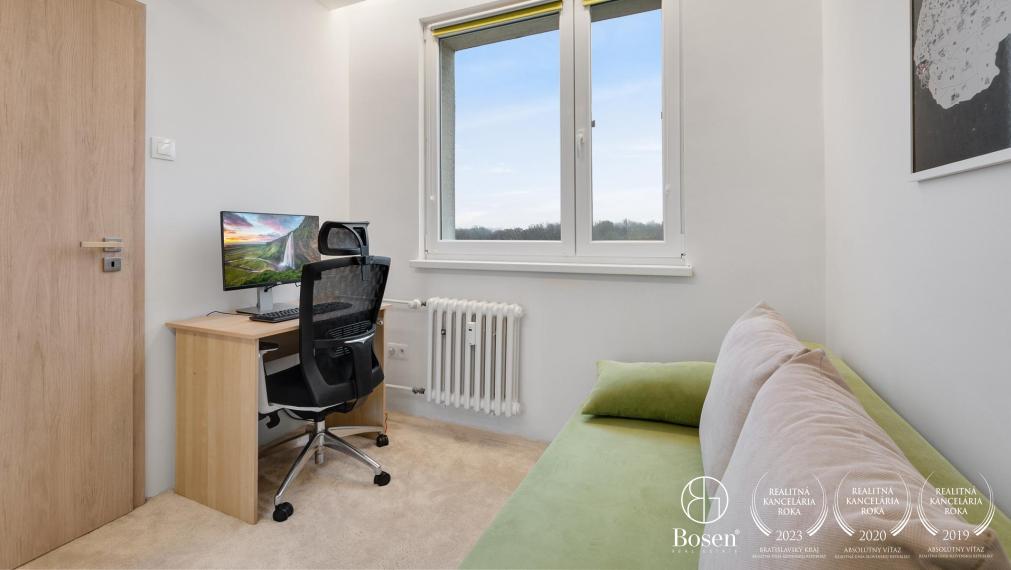 BOSEN | REZERVOVANÝ Zariadený 4-izbový slnečný byt v Ovsiští, Bratislava- Petržalka