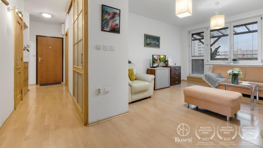 PREDANÉ - BOSEN | Predaj 3 izbového bytu s terasou, Dúbravka