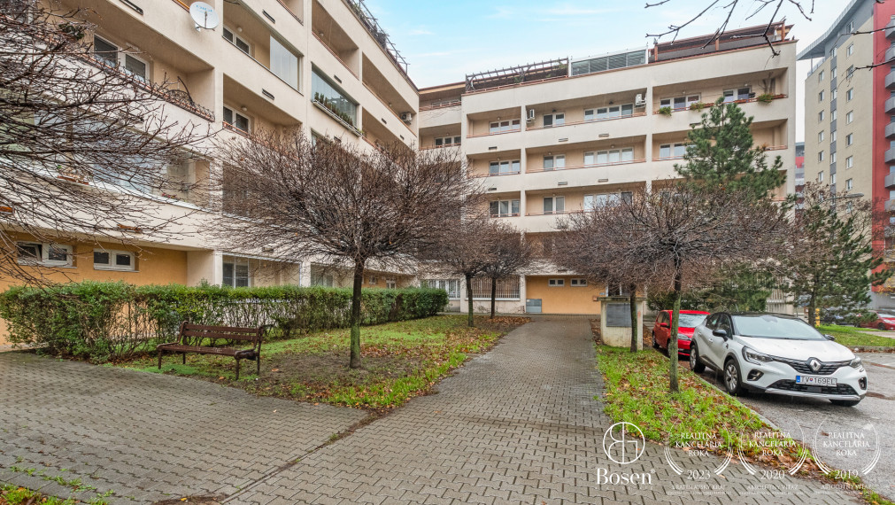 PREDANÉ - BOSEN | Predaj 3 izbového bytu s terasou, Dúbravka