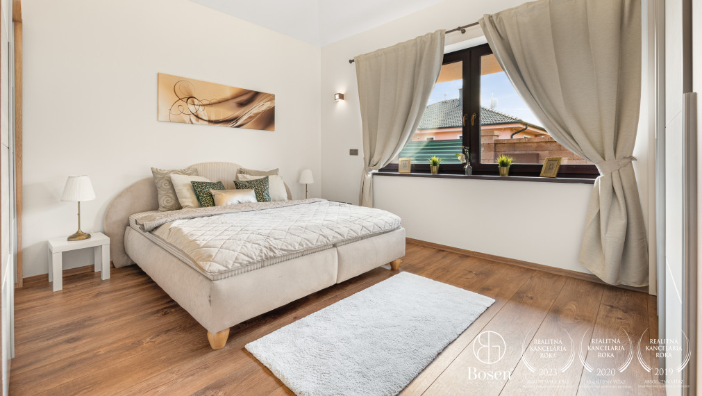 BOSEN | Prenájom príjemný 4 izbový rodinný dom v Moste pri Bratislave - Studené