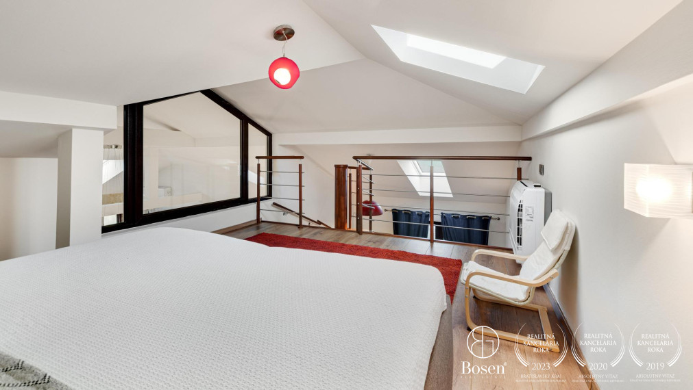 BOSEN | Prenájom príjemný 4 izbový rodinný dom v Moste pri Bratislave - Studené