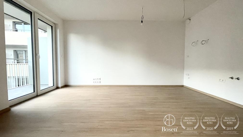PREDANÉ BOSEN | 1 izbový slnečný byt s balkónom v projekte GALVANI HOME, 32.57 m2