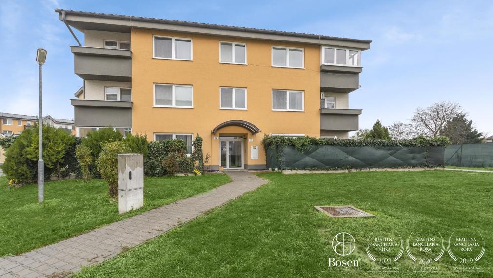 PREDANÉ - BOSEN | 2 izbový slnečný byt, Most pri Bratislave