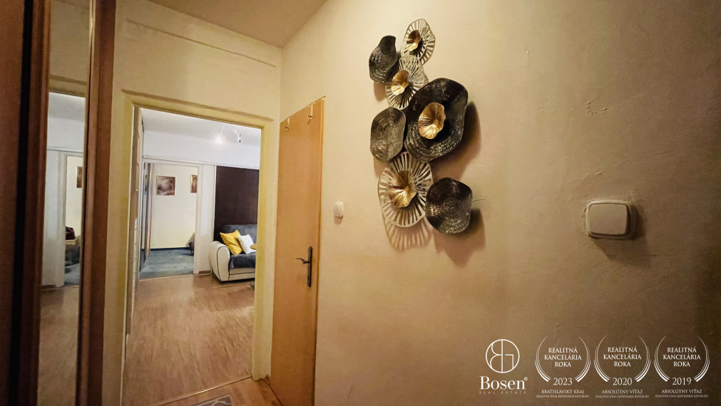 PRENAJATÉ - BOSEN |  Útulný 2,5 izbový byt, ulica Sibírska, Bratislava