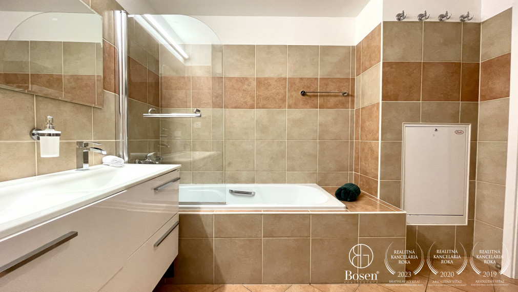 BOSEN | Prenájom veľkometrážny 3 izbový byt, 103 m2, Vienna Gate – m.č. Petržalka