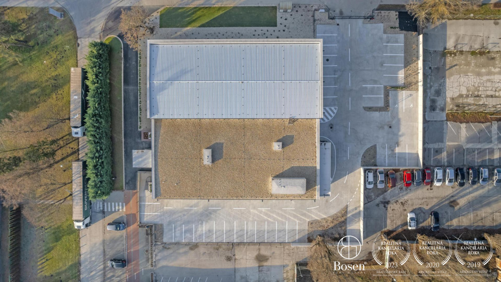 BOSEN | Nadštandardná polyfunkčná budova Krogen, Malacky, 1886 m2