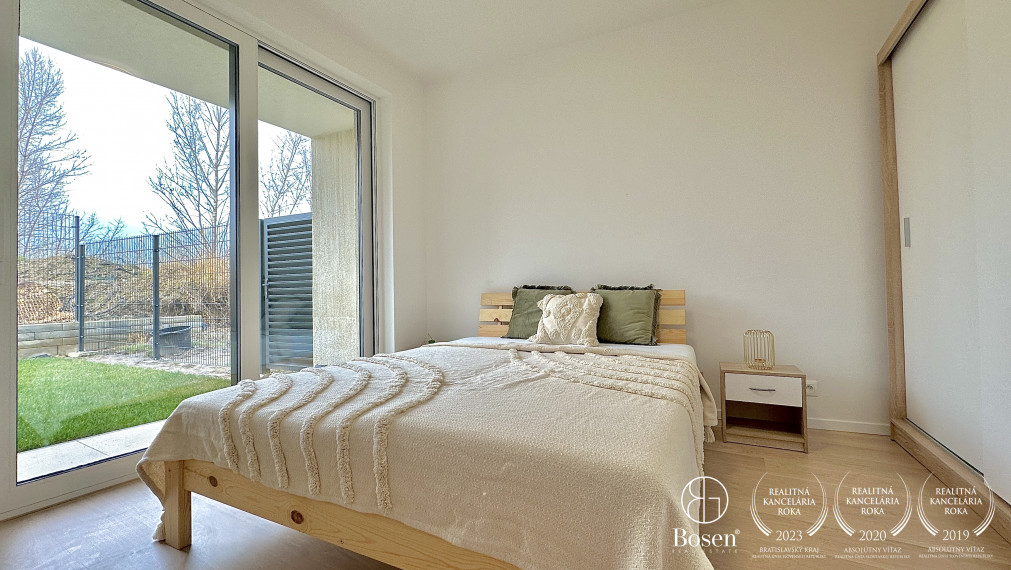 BOSEN | 3 izbový byt s predzáhradkou (134 m2) a 2 parkovacími miestami, Majoránová, Bratislava - m.č. Vrakuňa
