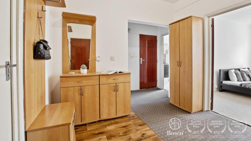 BOSEN | 3 izbový byt s výhodnou polohou, ulica Belinského, Bratislava - Petržalka, 73 m2