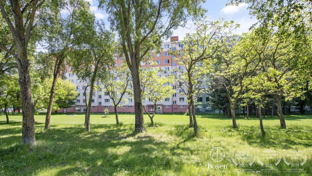 BOSEN | 3 izbový byt s výhodnou polohou, ulica Belinského, Bratislava - Petržalka, 73 m2