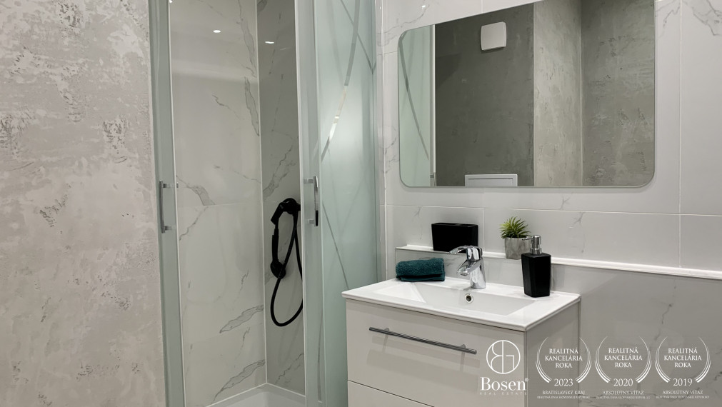 Útulný 2 izbový byt na prenájom v Bratislava - Ružinov