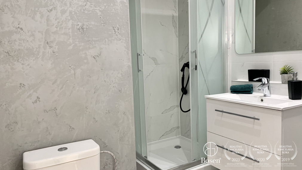 Útulný 2 izbový byt na prenájom v Bratislava - Ružinov