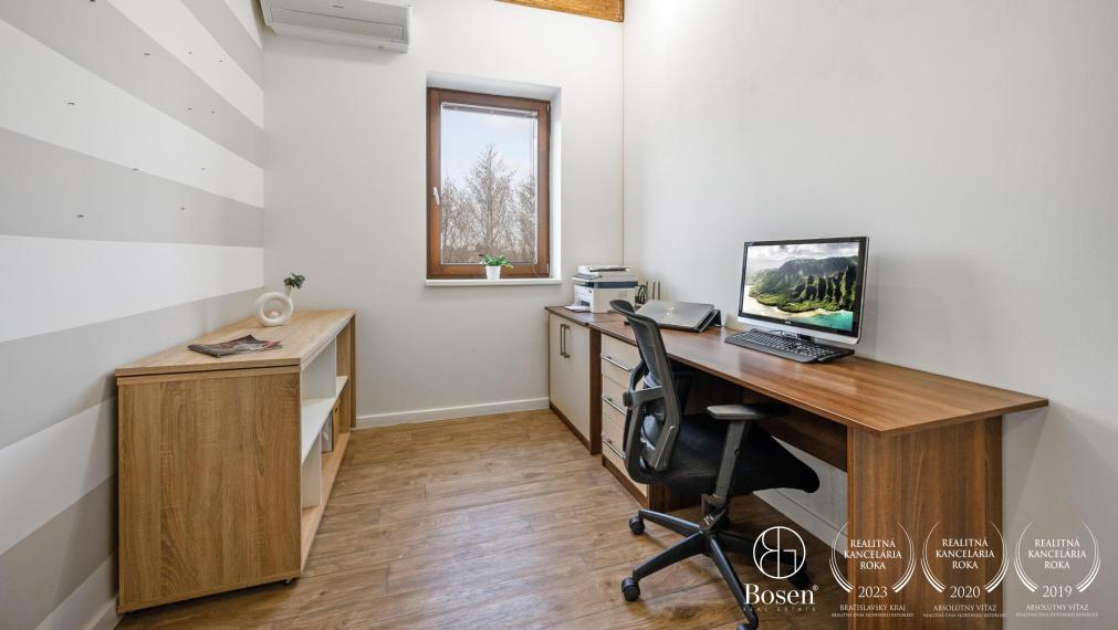 BOSEN | 3 izbový mezonet s garážou a parkovacím státím, Bernolákovo