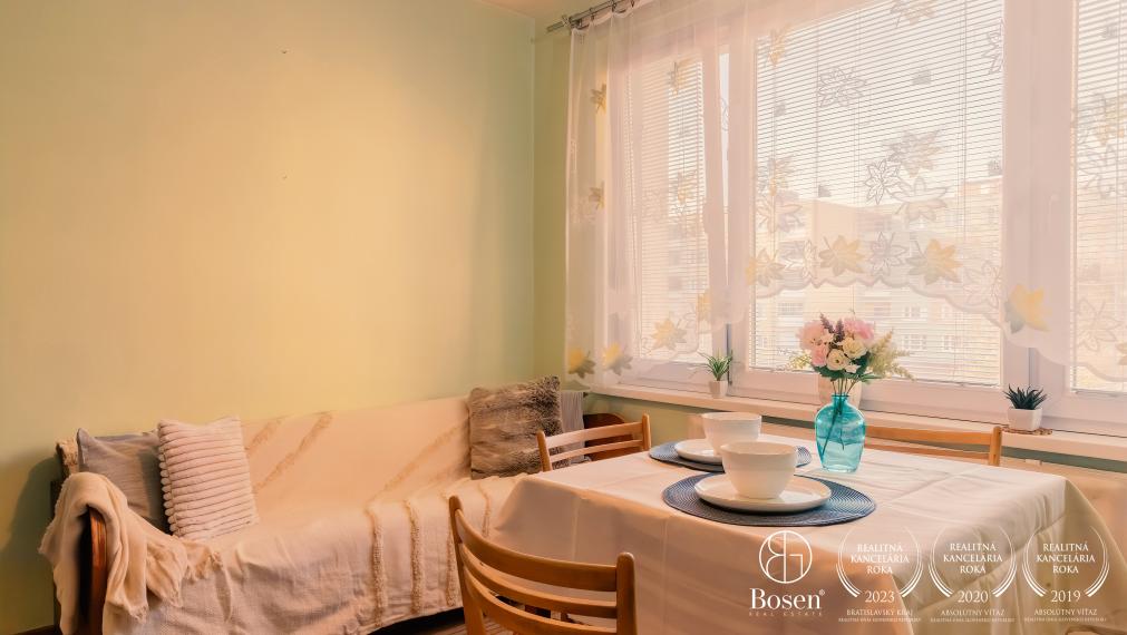 BOSEN | 1 izbový byt na predaj v centre Fiľakova, 40m2, pôvodný stav.