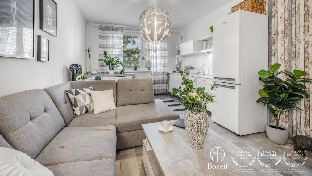 BOSEN |  Útulný 2 izbový byt, Dúbravka, ulica Galbavého, 40 m2
