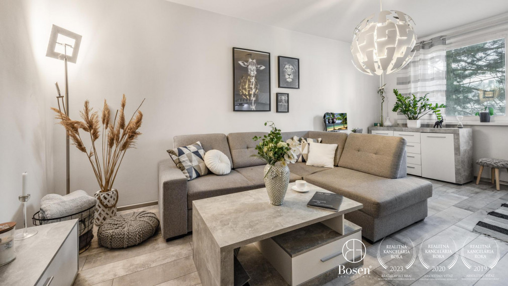 BOSEN |  Útulný 2 izbový byt, Dúbravka, ulica Galbavého, 40 m2