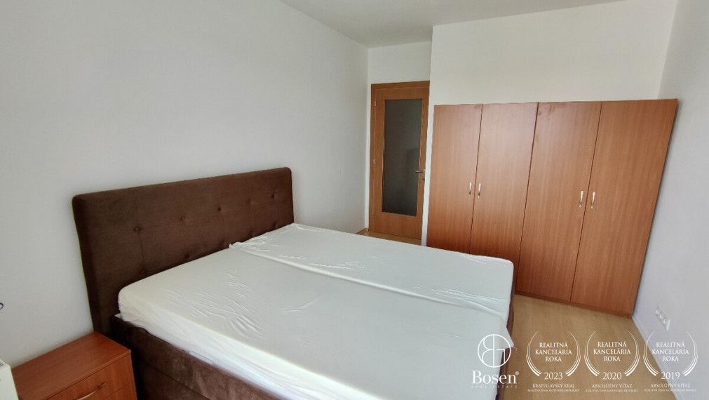 BOSEN | Na prenájom 4i byt s veľkou terasou - Trenčín - VILAPARK