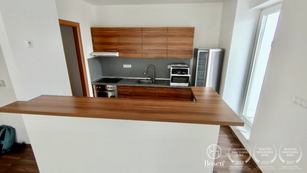 BOSEN | Na prenájom 4i byt s veľkou terasou - Trenčín - VILAPARK