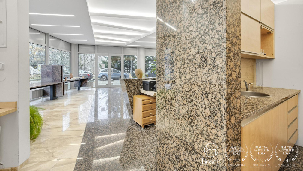 BOSEN | Prenájom obchodných priestorov v Ružinove na Tomášikovej ulici, 141 m2