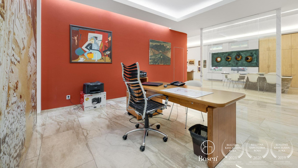 BOSEN | Prenájom obchodných priestorov v Ružinove na Tomášikovej ulici, 141 m2