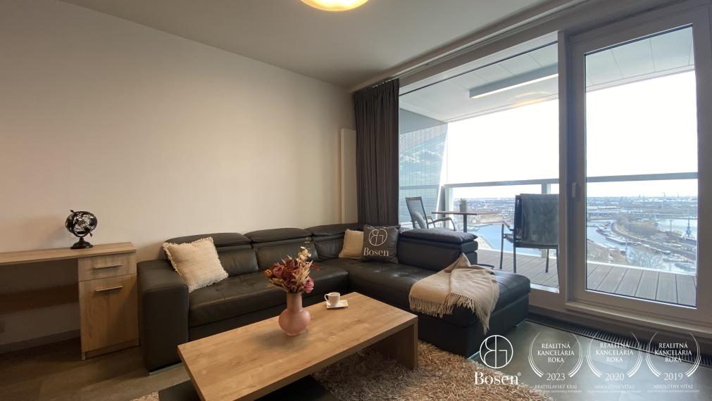 BOSEN | 2 izb.byt s loggiou na 26. poschodí v projekte Panorama City, Landererova,60m2