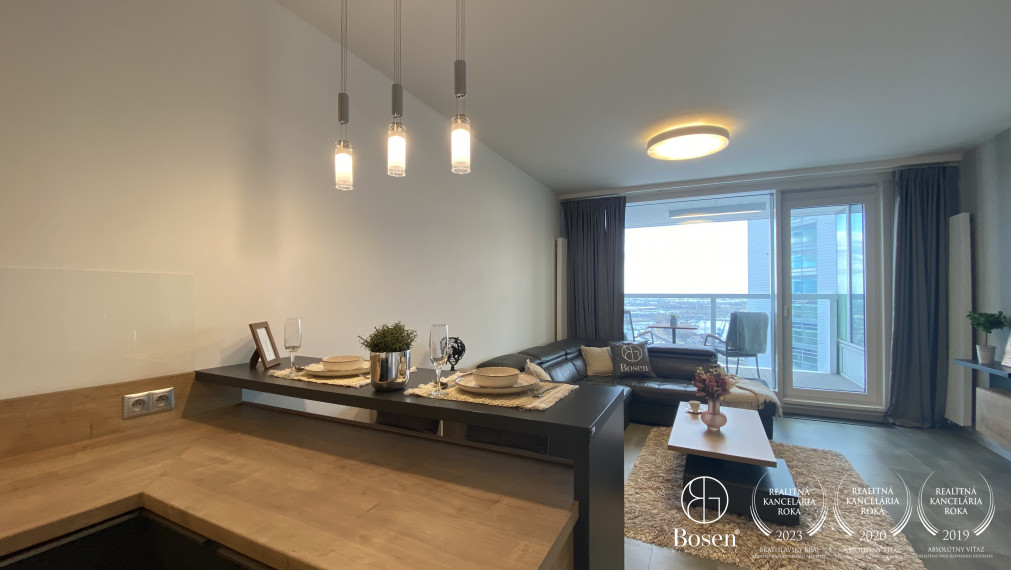 BOSEN | 2 izb.byt s loggiou na 26. poschodí v projekte Panorama City, Landererova,60m2