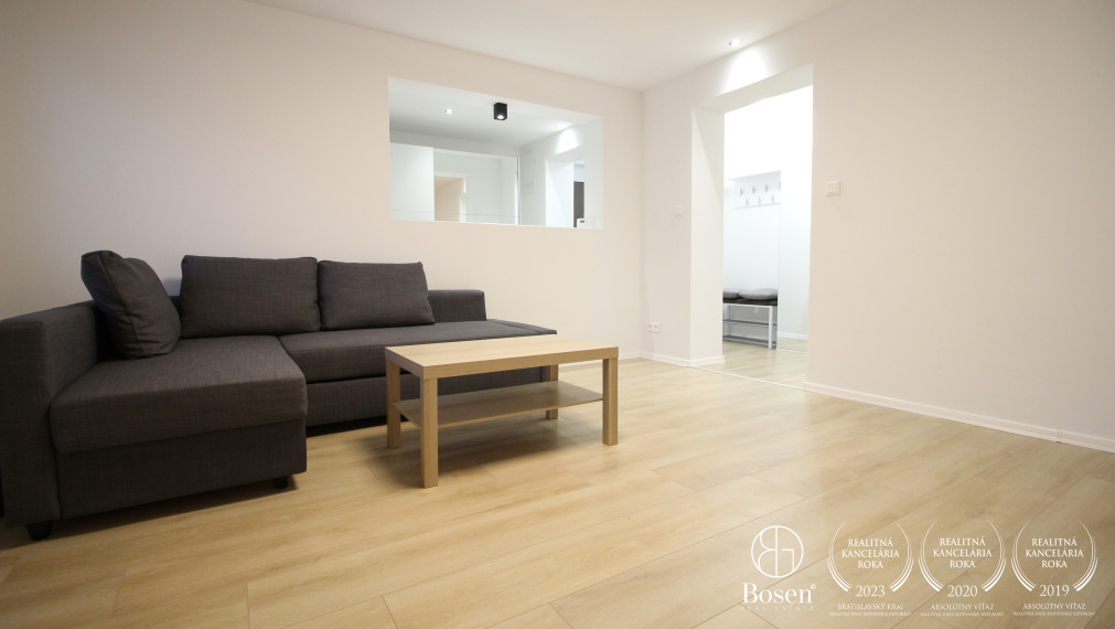 BOSEN | Na prenájom 2 izbový byt Malacky centrum, ulica 1. mája