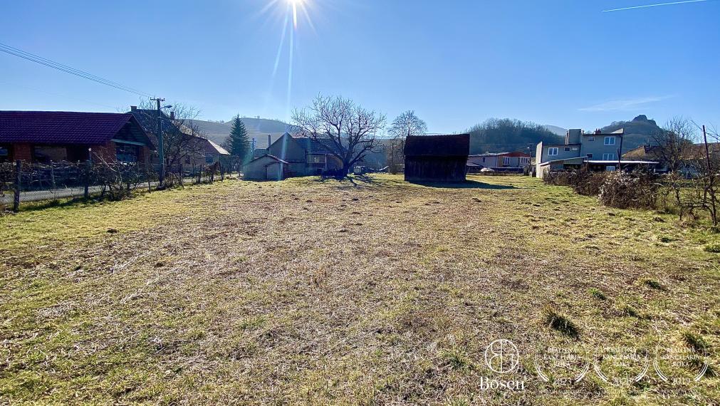 BOSEN | Na predaj rodinný dom, chalupa v kľudnej obci Šurice s pozemkom 2286m2