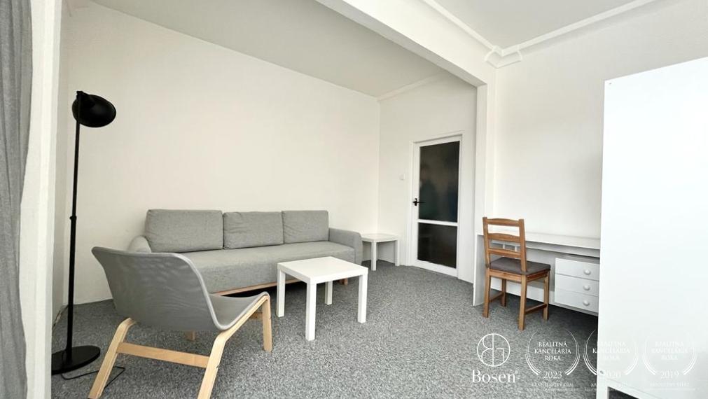 BOSEN | Prenájom priestranný zariadený 1 izbový byt na ulici Kozmonautická, Bratislava - Ružinov