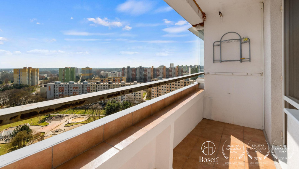 PREDANÉ: BOSEN | Zariadený 2 izb. byt na začiatku Petržalky, Gessayova, 53 m2