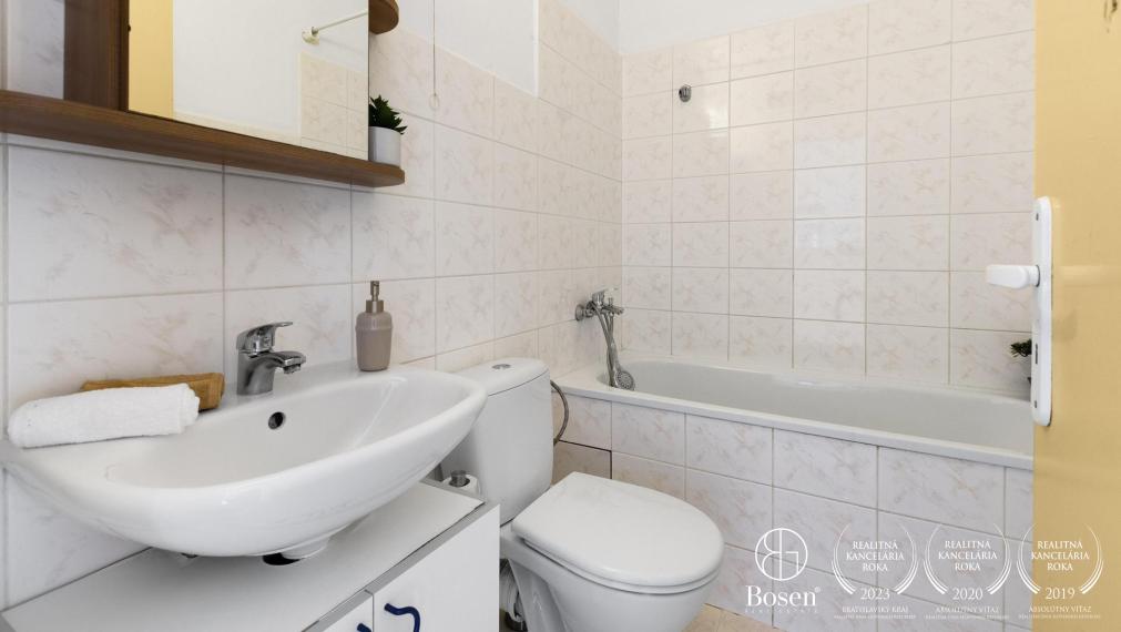 PREDANÉ: BOSEN | Zariadený 2 izb. byt na začiatku Petržalky, Gessayova, 53 m2