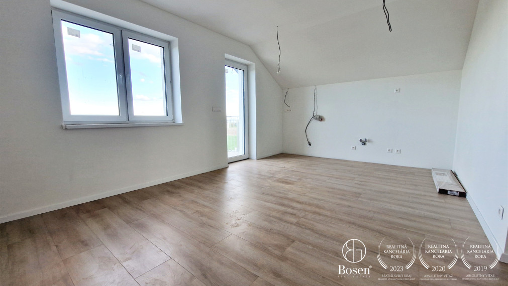 BOSEN | 2 izb. BYTY s balkónom