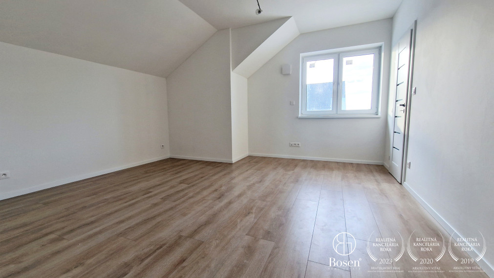 BOSEN | 2 izb. BYTY s balkónom