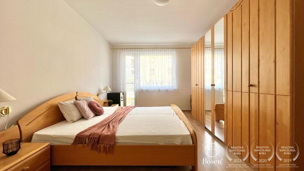 BOSEN | Prenájom slnečný veľkometrážny 4 izbový byt s garážou, Bratislava - Karlova Ves