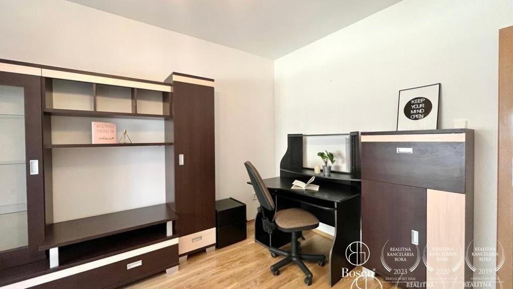 BOSEN | Prenájom slnečný veľkometrážny 4 izbový byt s garážou, Bratislava - Karlova Ves