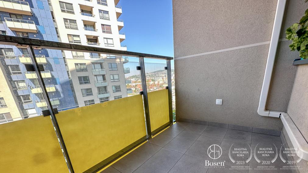 BOSEN | PRENAJATÉ City Park: 2 izbový byt s garážovým státím v novostavbe - Ružinov, 62,5m2