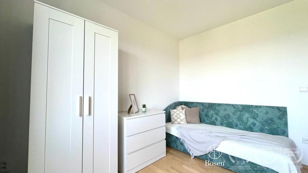 BOSEN | PRENAJATÉ slnečný 3- izbový byt na ulici Sputniková, Bratislava - Ružinov