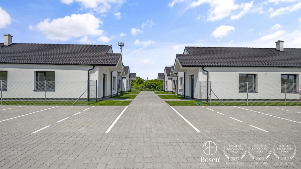 BOSEN | Skolaudovaný 4 izbový dom v štandarde na predaj, Blahová, 321 m2