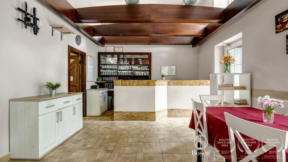 BOSEN | PREDANÉ | Obchodný priestor-reštaurácia na ulici Kvačalova, Bratislava-Ružinov, 126 m2