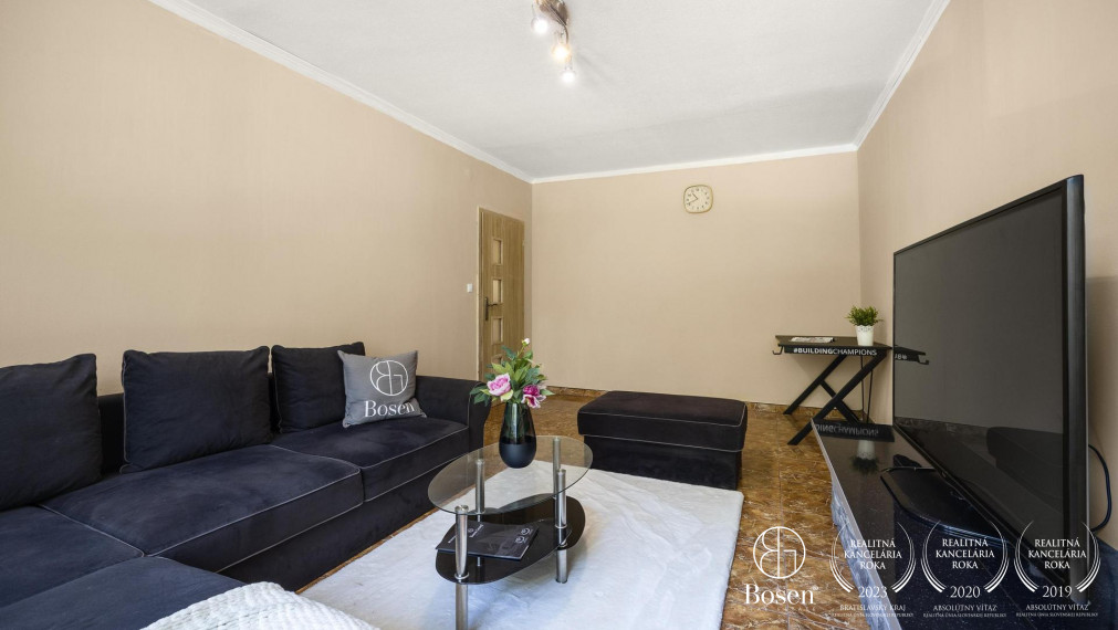 BOSEN | Predaj veľkého 3 izbového bytu, Vrakuňa, Čiližská, 84m2